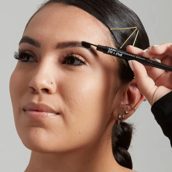Olovka za obrve NYX PROFESSIONAL MAKEUP Fill & Fluff Clear