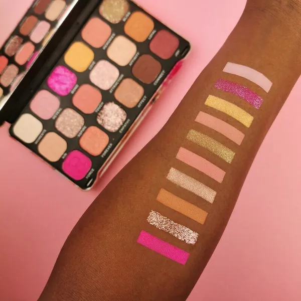 Senka za oči REVOLUTION MAKE UP paleta senki i pigmenata Forever Flawless Affinity